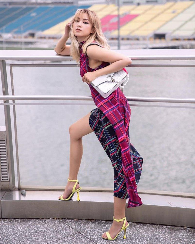 Cùng ngắm street style phóng khoáng của mỹ nhân Việt ảnh 2