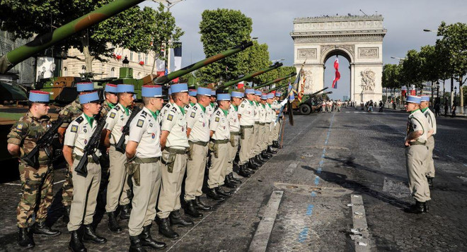 Pháp tổ chức lễ diễu binh quy mô lớn kỷ niệm ngày Quốc khánh ảnh 1
