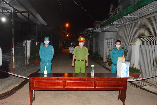 Quảng Bình, Cao Bằng truy vết các ca tiếp xúc gần với bệnh nhân 3211 ảnh 1