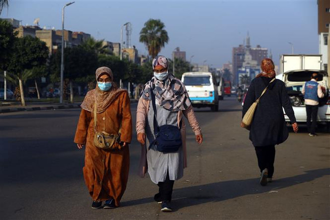 Giới chuyên gia: Cứ 50 người có một người nhiễm COVID-19 tại Mỹ ảnh 2