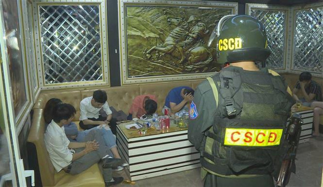 (Ảnh minh họa. TTXVN phát) Cà Mau: Gần 100 người dương tính với ma tuý tại cơ sở karaoke ảnh 1
