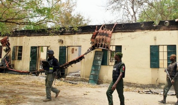 Quân đội Nigeria giành lại thị trấn Chibok từ tay Boko Haram ảnh 1