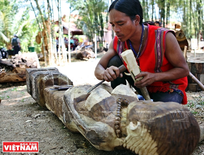 Tượng gỗ Tây Nguyên: Những pho sử thi bước ra từ đại ngàn ảnh 8