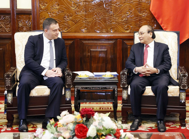 Chủ tịch nước Nguyễn Xuân Phúc tiếp Đại sứ Israel đến chào từ biệt ảnh 1