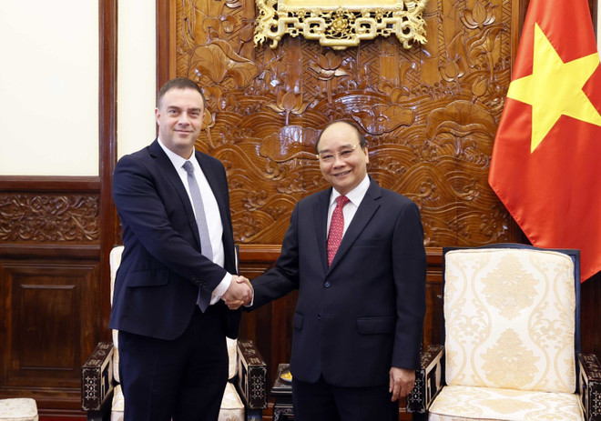 Chủ tịch nước Nguyễn Xuân Phúc tiếp Đại sứ Israel đến chào từ biệt ảnh 3