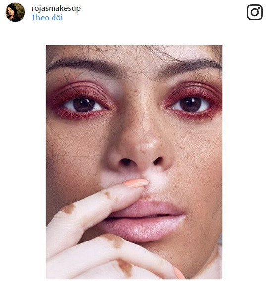 Xu hướng lông mi rực rỡ của thập niên 60 đã quay trở lại ảnh 2