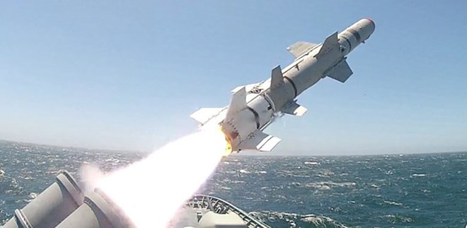 Tổng thống Mỹ Donald Trump cảnh báo tên lửa đang tiến đến Syria ảnh 1