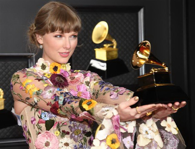 Sự lên ngôi của phái đẹp tại lễ trao giải Grammy 2021 ảnh 1