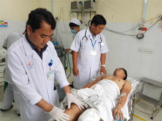 Khánh Hòa tích cực điều trị nạn nhân vụ xe khách đâm vào nhà dân ảnh 1