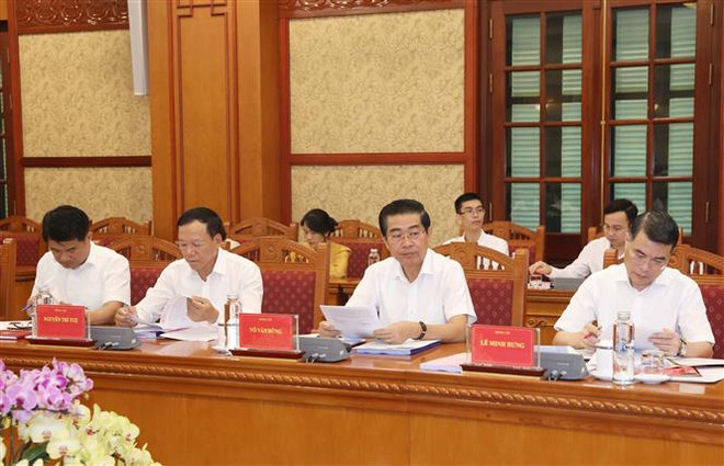 Các thành viên Ban chỉ đạo Trung ương về Phòng, Chống Tham nhũng, Tiêu cực dự một cuộc họp. (Ảnh: Phương Hoa/TTXVN) Chống “tham nhũng chính sách” - Lấy ý kiến nhân dân một cách thực chất ảnh 2