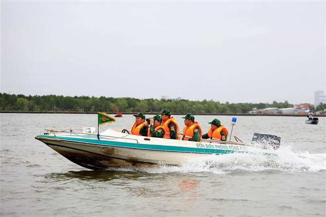 Người lính “quân hàm xanh” vững vàng nơi tiền đồn Tây Nam Tổ quốc ảnh 1