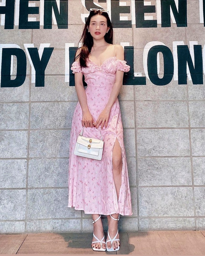 Phong cách bánh bèo phủ sóng street style của dàn sao Việt ảnh 6