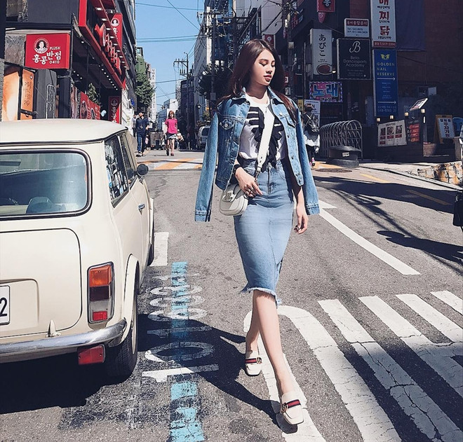 Mỹ nhân Việt biến tấu sơmi sành điệu trên sàn diễn street style ảnh 12