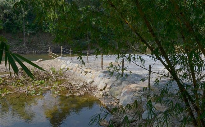 Đà Nẵng: Nguy cơ từ việc "bêtông hóa" tại điểm du lịch dọc bờ sông ảnh 2