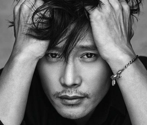 Tài tử điện ảnh Lee Byung Hun công bố giải thưởng Oscar ảnh 1