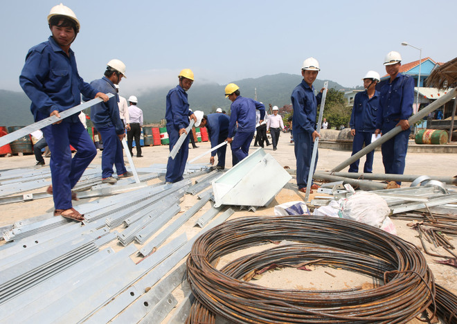 Phấn đấu đến giữ tháng 4 đóng điện quốc gia cho đảo Cù Lao Chàm ảnh 1