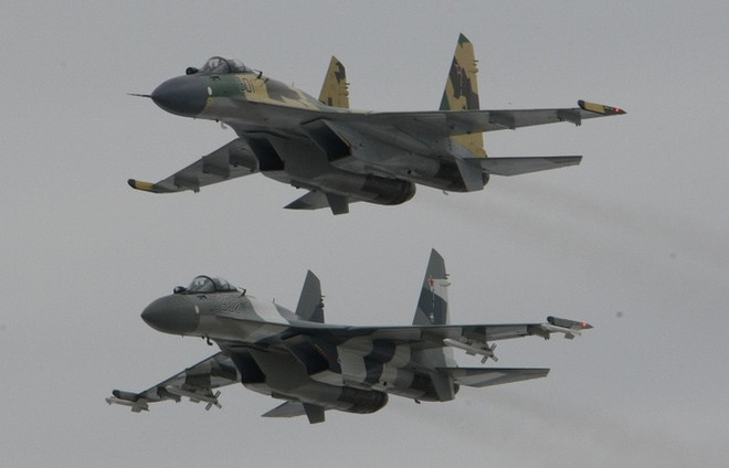 Nga: Quân khu miền Đông nhận 17 máy bay tiêm kích hiện đại ảnh 1