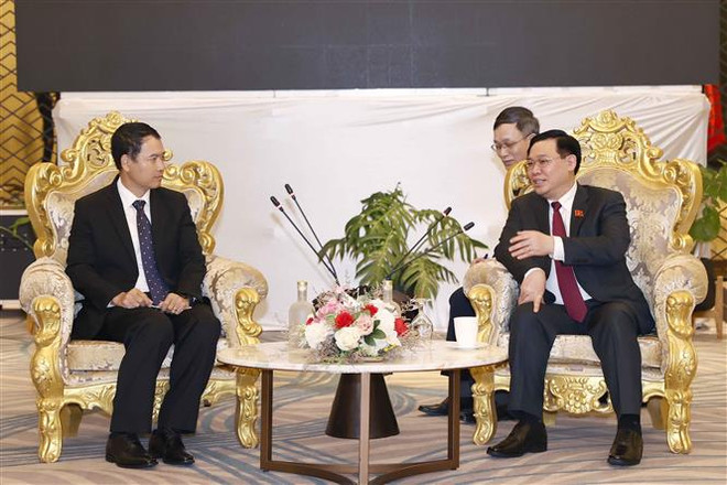 Chủ tịch Quốc hội Vương Đình Huệ tiếp Chủ tịch Kiểm toán Nhà nước Lào ảnh 1
