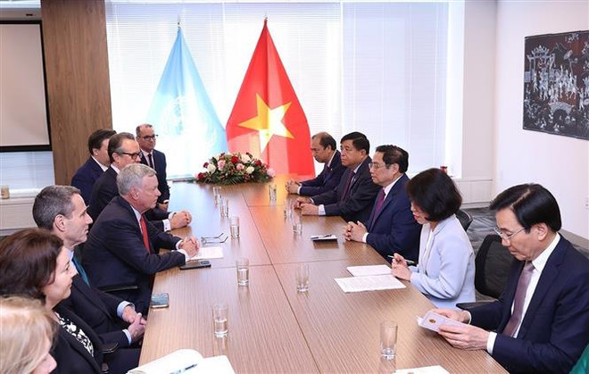 Thủ tướng tiếp, điện đàm với lãnh đạo các quỹ đầu tư và tập đoàn ảnh 2