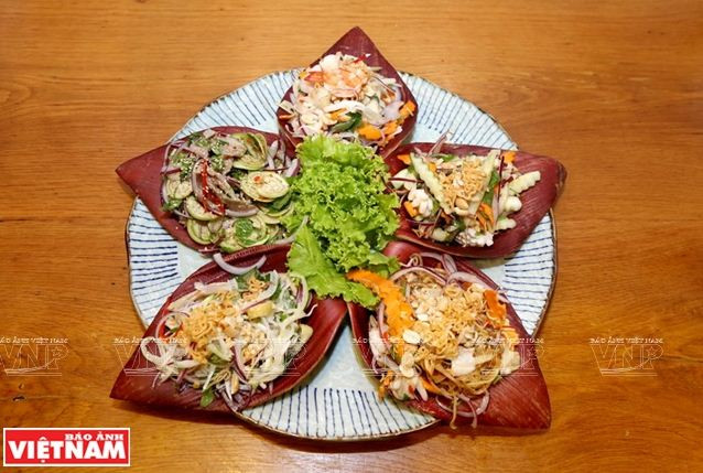 Năm hương vị khác nhau hội tụ trong gỏi ngũ sắc Nam Bộ ảnh 4