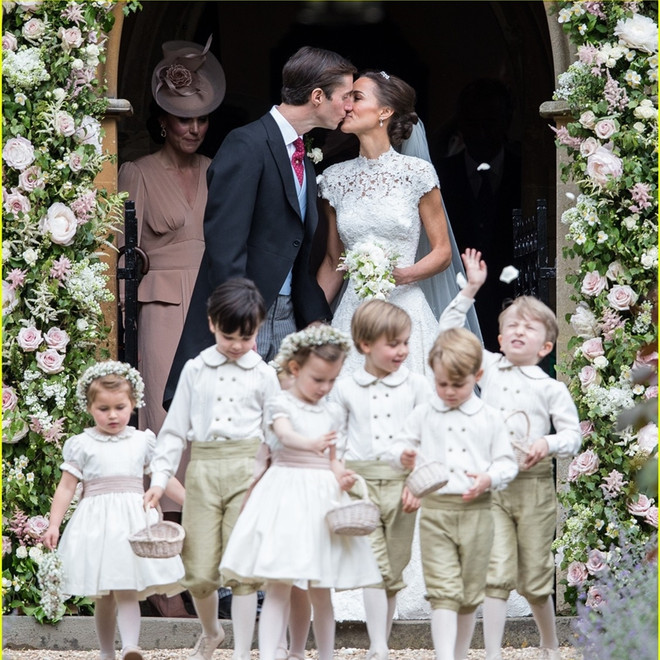 Chuyện ít biết về lễ cưới gây sốt của em gái Công nương Kate Middleton ảnh 6