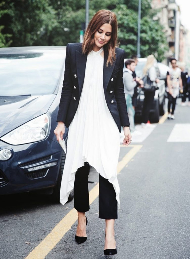 Gợi ý 5 cách mix đầm bất bại dành cho phái đẹp trong ngày lạnh ảnh 16