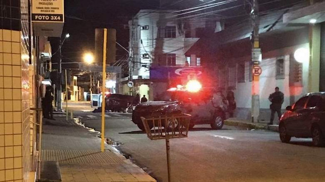 Cướp ngân hàng táo tợn tại Brazil, con tin và hung thủ đều thiệt mạng ảnh 1