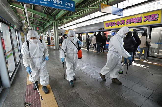 Mỹ ghi nhận thêm 1.260 ca tử vong, Trung Quốc không có ca mới ảnh 2