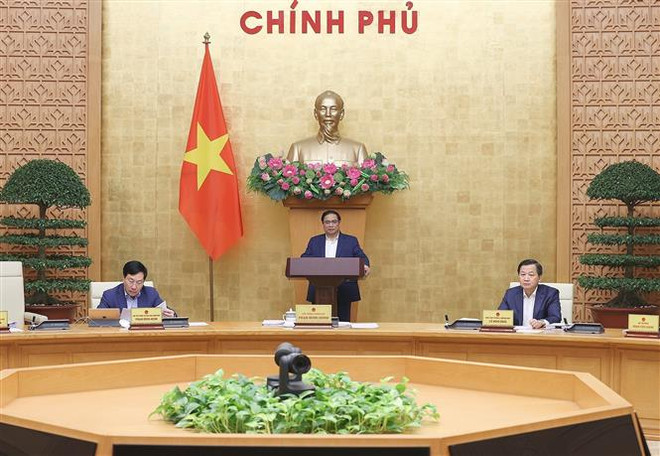 Thủ tướng Phạm Minh Chính chủ trì phiên họp. (Ảnh: Dương Giang/TTXVN) Thủ tướng chủ trì phiên họp chính phủ xây dựng pháp luật tháng 12 ảnh 2