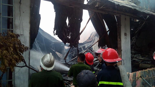 Hà Nội: Cháy lớn tại Cụm công nghiệp làng nghề Liên Hà ảnh 6