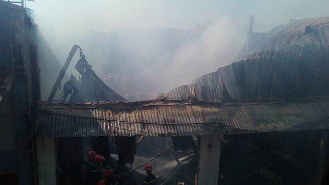 Hà Nội: Cháy lớn tại Cụm công nghiệp làng nghề Liên Hà ảnh 4