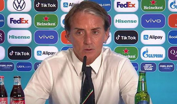 Huấn luyện viên Roberto Mancini. (Nguồn: skysports.com) HLV Roberto Mancini: Pháp, Bồ Đào Nha, Bỉ là ứng viên vô địch EURO ảnh 1