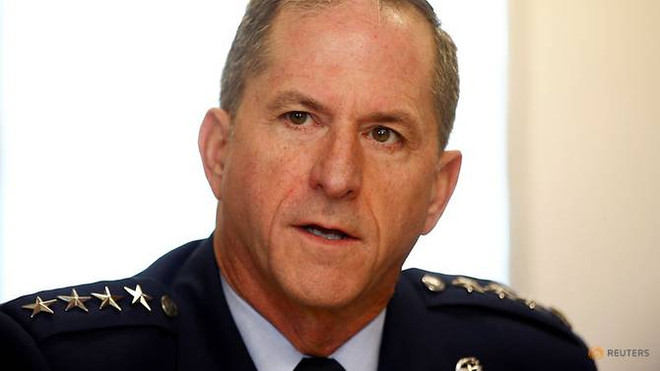 Tham mưu trưởng Lực lượng Không quân Mỹ David Goldfein. (Nguồn: Reuters) Tham mưu trưởng Mỹ hy vọng khủng hoảng Vùng Vịnh sớm kết thúc ảnh 1