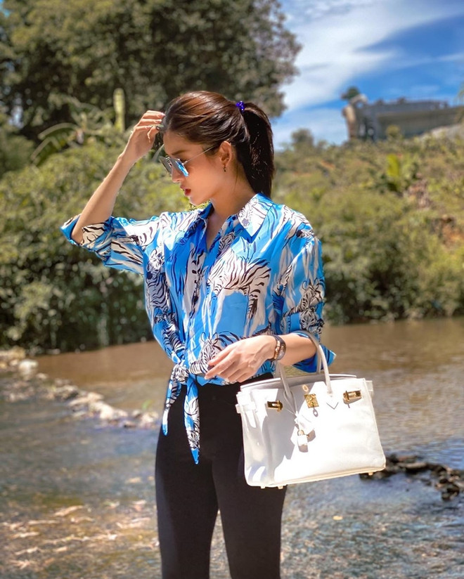 Street style khoe chân dài miên man của dàn mỹ nhân Việt ảnh 10