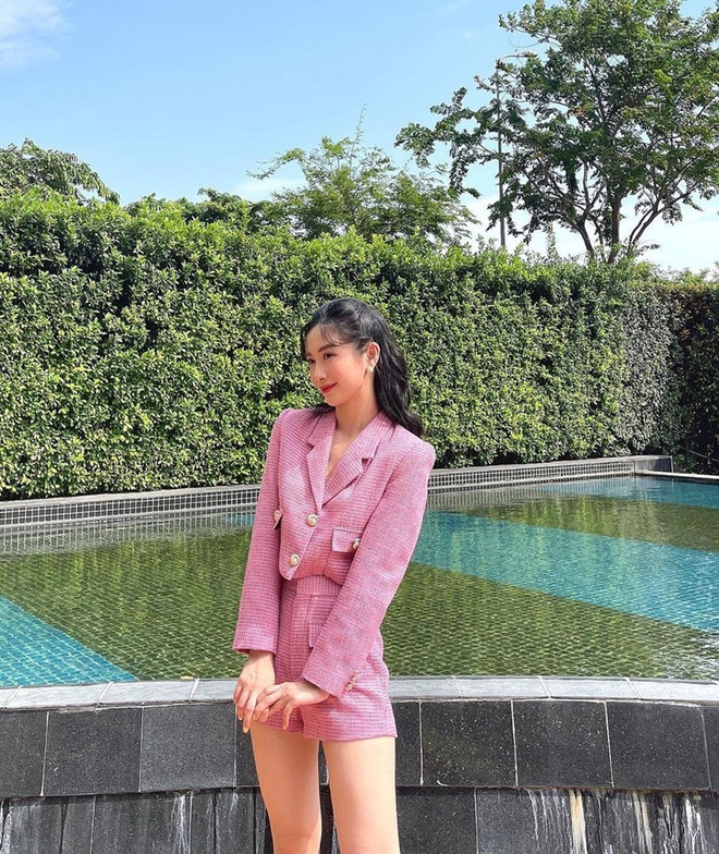 Hà Hồ, Thanh Hằng và dàn sao lăngxê đầm maxi cùng loạt xu hướng hè ảnh 19