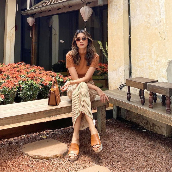 Hà Hồ, Thanh Hằng và dàn sao lăngxê đầm maxi cùng loạt xu hướng hè ảnh 8