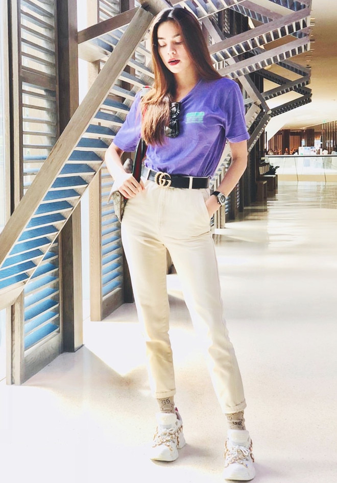 Hồ Ngọc Hà sang chảnh, Lan Khuê điệu đà trong street style dịp lễ ảnh 5