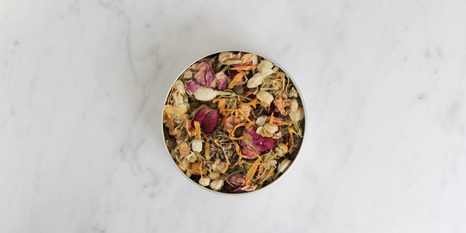 Đừng lo lắng khi bị dị ứng mỹ phẩm, hãy xử lý theo những cách này ảnh 3