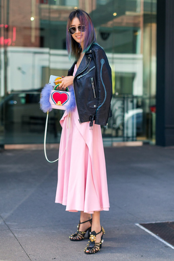 “50 sắc thái” hồng chiếm lĩnh sàn diễn mùa mốt Xuân Hè 2017 ảnh 14