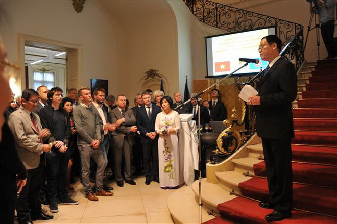 Trang trọng lễ kỷ niệm 73 năm Quốc khánh tại Vương quốc Bỉ ảnh 1