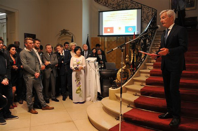 Trang trọng lễ kỷ niệm 73 năm Quốc khánh tại Vương quốc Bỉ ảnh 2