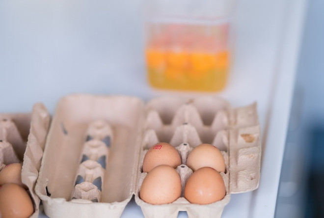 Hàn Quốc tiêu hủy toàn bộ trứng từ trang trại sử dụng thuốc trừ sâu ảnh 1