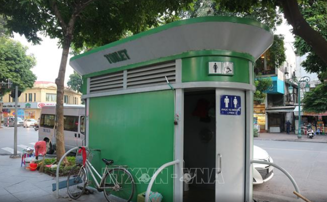 Hà Nội: Rào cản trong xã hội hóa nhà vệ sinh công cộng ảnh 1