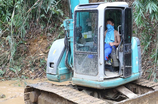 Đầu nguồn nhà máy nước sông Đà ra sao sau 9 ngày ‘ngậm dầu’? ảnh 4