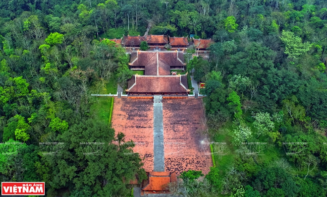 Khám phá kiến trúc độc đáo của kinh thành cổ Lam Kinh ảnh 1