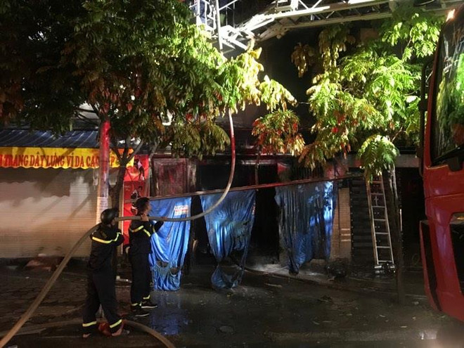 Hà Nội: Cháy lớn trong đêm ở khu đô thị Xa La, Hà Đông ảnh 3