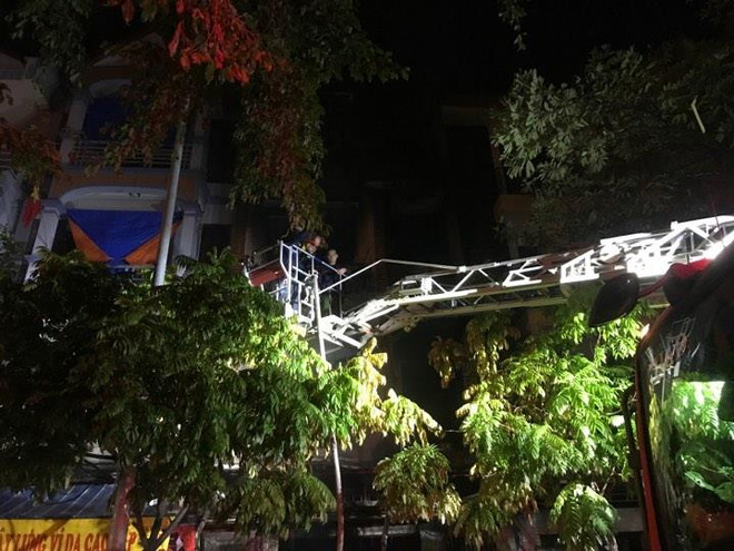 Hà Nội: Cháy lớn trong đêm ở khu đô thị Xa La, Hà Đông ảnh 4