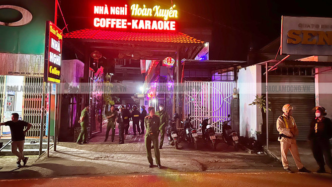 Công an tiến hành các biện pháp nghiệp vụ bắt giam Hoàn Xuyến. (Nguồn: Báo Lâm Đồng) Bắt đối tượng có nhiều tiền án chém người do tranh chấp đất đai ảnh 1