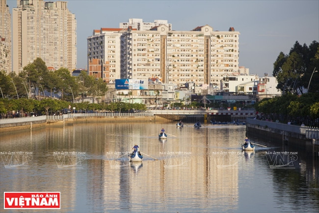 Khai thác tuyến du lịch nội đô trên kênh Nhiêu Lộc-Thị Nghè ảnh 4