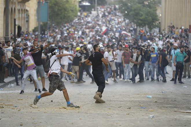 Vụ nổ Beirut - Đòn giáng chí mạng khiến kinh tế Liban bên bờ sụp đổ ảnh 3